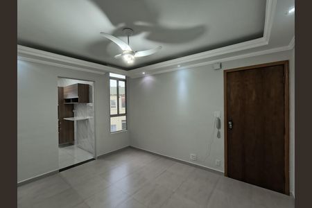 Sala de apartamento para alugar com 2 quartos, 56m² em Parque Santo Antonio, Jacareí