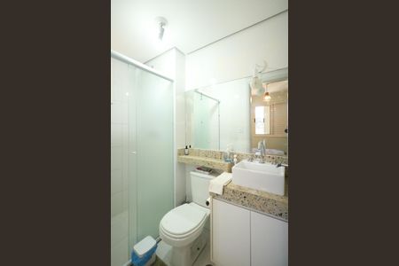 Apartamento à venda com 63m², 3 quartos e 1 vaga Apartamento à venda com 63m², 3 quartos e 1 vagaBanheiro da Suíte