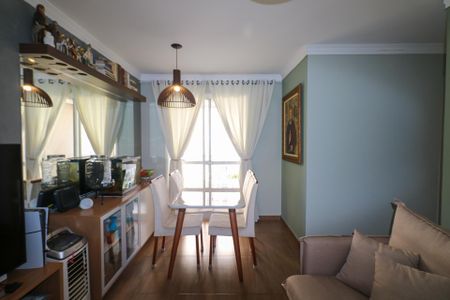 Sala de apartamento à venda com 3 quartos, 63m² em Piraporinha, Diadema