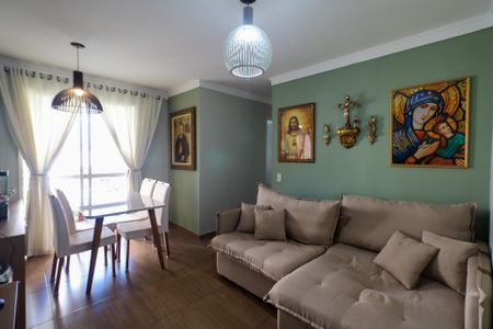 Sala de apartamento à venda com 3 quartos, 63m² em Piraporinha, Diadema