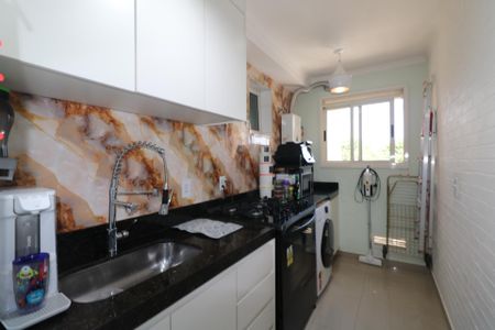 Apartamento à venda com 63m², 3 quartos e 1 vaga Apartamento à venda com 63m², 3 quartos e 1 vagaCozinha e Área de Serviço