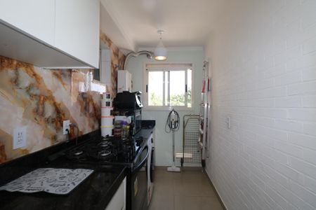 Apartamento à venda com 63m², 3 quartos e 1 vaga Apartamento à venda com 63m², 3 quartos e 1 vagaCozinha e Área de Serviço
