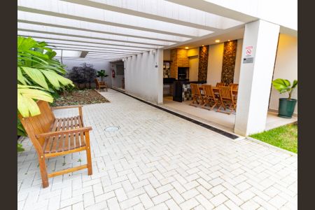 Apartamento à venda com 34m², 2 quartos e 1 vaga Apartamento à venda com 34m², 2 quartos e 1 vagaÁrea comum - Churrasqueira