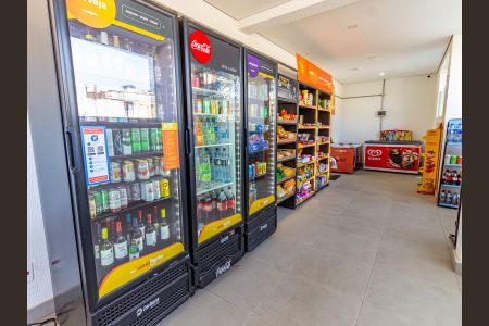 Apartamento à venda com 34m², 2 quartos e 1 vaga Apartamento à venda com 34m², 2 quartos e 1 vagaÁrea comum - Mercadinho