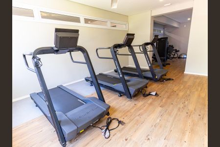 Apartamento à venda com 34m², 2 quartos e 1 vaga Apartamento à venda com 34m², 2 quartos e 1 vagaÁrea comum - Academia