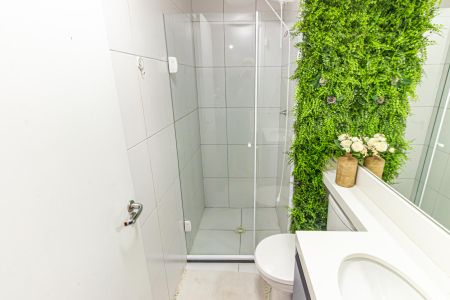 Apartamento à venda com 34m², 2 quartos e 1 vaga Apartamento à venda com 34m², 2 quartos e 1 vagaBanheiro