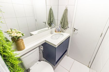 Apartamento à venda com 34m², 2 quartos e 1 vaga Apartamento à venda com 34m², 2 quartos e 1 vagaBanheiro