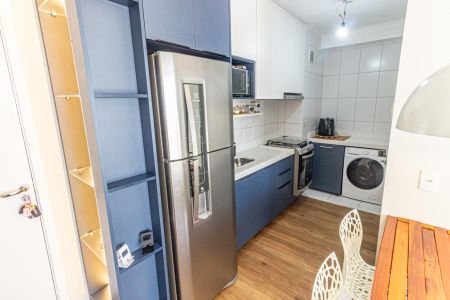 Apartamento à venda com 34m², 2 quartos e 1 vaga Apartamento à venda com 34m², 2 quartos e 1 vagaCozinha e Área de Serviço