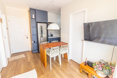 Apartamento à venda com 34m², 2 quartos e 1 vaga Apartamento à venda com 34m², 2 quartos e 1 vagaSala