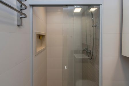 Apartamento à venda com 62m², 2 quartos e 1 vaga Apartamento à venda com 62m², 2 quartos e 1 vagaBanheiro da Suíte