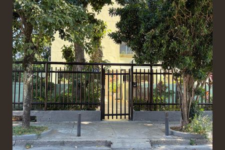 Apartamento para alugar com 59m², 2 quartos e 1 vaga Apartamento para alugar com 59m², 2 quartos e 1 vagaFachada