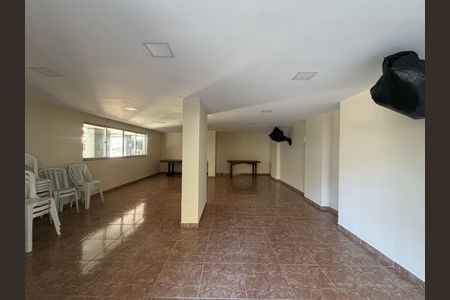 Apartamento para alugar com 59m², 2 quartos e 1 vaga Apartamento para alugar com 59m², 2 quartos e 1 vagaÁrea comum - Salão de festas