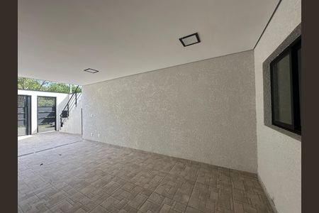 Casa de condomínio à venda com 178m², 3 quartos e 2 vagasGaragem