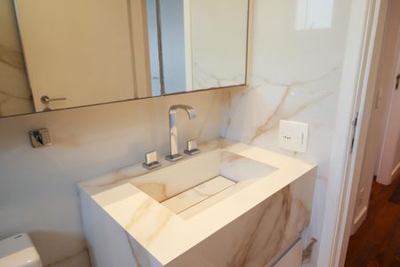 Apartamento à venda com 112m², 3 quartos e 2 vagas Apartamento à venda com 112m², 3 quartos e 2 vagasBanheiro