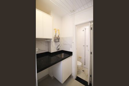 Apartamento à venda com 112m², 3 quartos e 2 vagas Apartamento à venda com 112m², 3 quartos e 2 vagasÁrea de Serviço