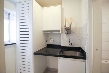 Apartamento à venda com 112m², 3 quartos e 2 vagas Apartamento à venda com 112m², 3 quartos e 2 vagasÁrea de Serviço