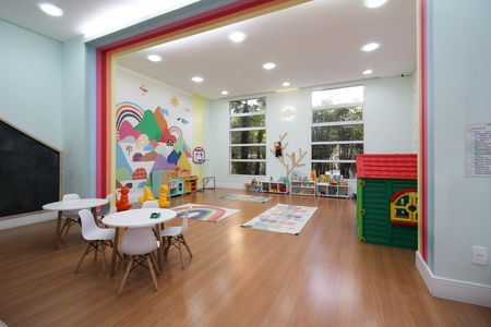 Apartamento à venda com 112m², 3 quartos e 2 vagas Apartamento à venda com 112m², 3 quartos e 2 vagasBrinquedoteca