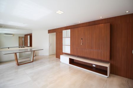 Sala de apartamento à venda com 3 quartos, 112m² em Vila Olímpia, São Paulo
