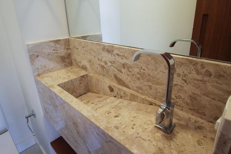 Apartamento à venda com 112m², 3 quartos e 2 vagas Apartamento à venda com 112m², 3 quartos e 2 vagasLavabo