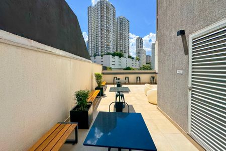 Studio à venda com 36m², 1 quarto e sem vaga Studio à venda com 36m², 1 quarto e sem vagaÁrea Externa