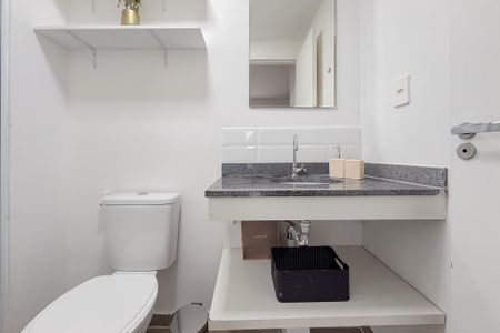 Studio à venda com 36m², 1 quarto e sem vaga Studio à venda com 36m², 1 quarto e sem vagaBanheiro