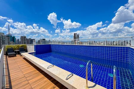 Studio à venda com 36m², 1 quarto e sem vaga Studio à venda com 36m², 1 quarto e sem vagaPiscina