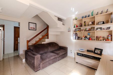 Sala de casa de condomínio à venda com 2 quartos, 128m² em Ipanema, Porto Alegre