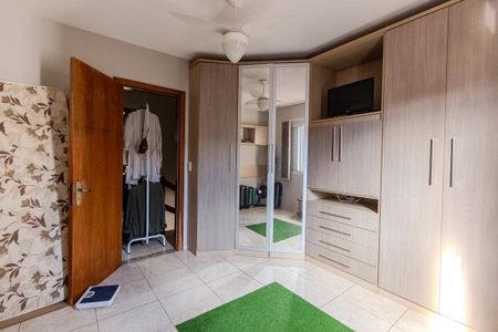Casa de condomínio à venda com 128m², 2 quartos e 1 vagaQuarto 2