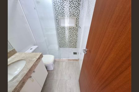 Apartamento para alugar com 90m², 2 quartos e 2 vagasBanheiro da suíte 