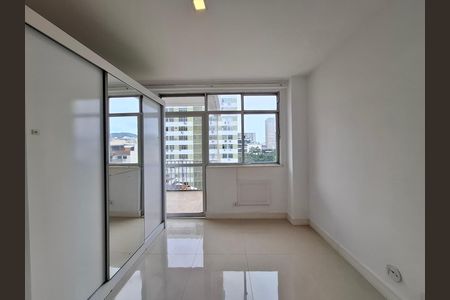 Apartamento para alugar com 90m², 2 quartos e 2 vagasQuarto 