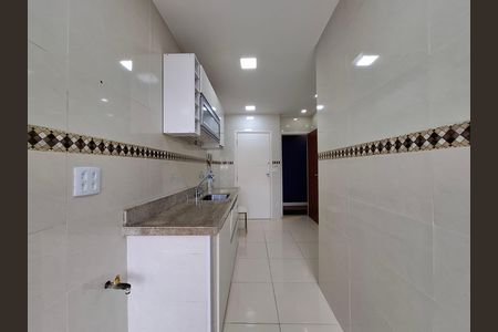 Apartamento para alugar com 90m², 2 quartos e 2 vagasCozinha