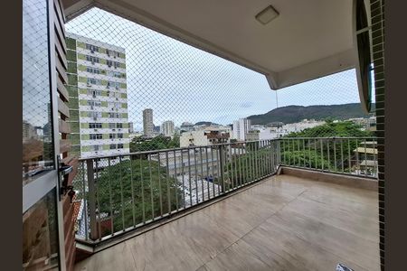 Apartamento para alugar com 90m², 2 quartos e 2 vagasVaranda 