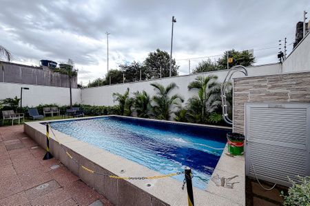 Apartamento para alugar com 35m², 1 quarto e sem vaga Apartamento para alugar com 35m², 1 quarto e sem vagaÁrea comum - Piscina