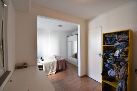 Quarto de apartamento para alugar com 1 quarto, 44m² em Cristo Rei, Curitiba