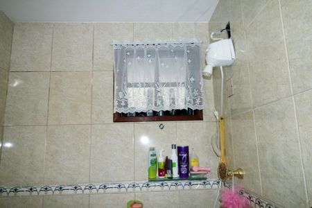 Casa à venda com 204m², 2 quartos e 1 vagaBanheiro da Suíte