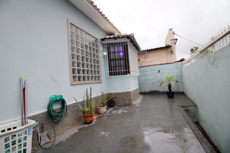 Casa à venda com 204m², 2 quartos e 1 vagaQuintal frente