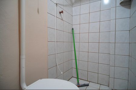 Casa para alugar com 154m², 2 quartos e 2 vagasBanheiro 