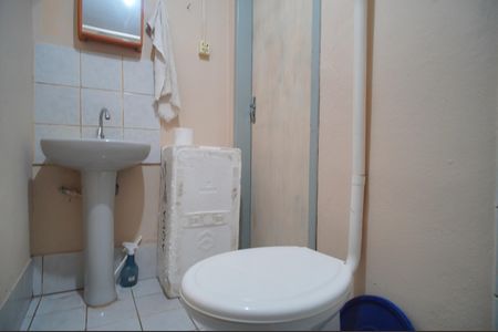 Casa para alugar com 154m², 2 quartos e 2 vagasBanheiro 