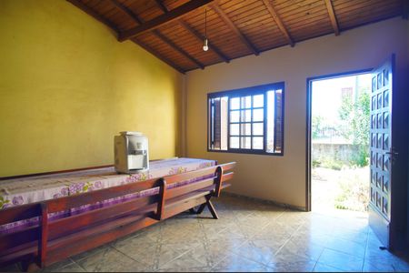 Casa para alugar com 154m², 2 quartos e 2 vagasCozinha