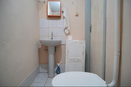 Casa para alugar com 154m², 2 quartos e 2 vagasBanheiro 