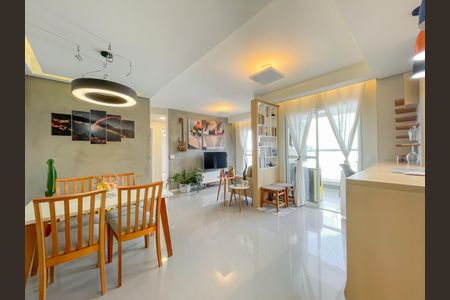 Apartamento à venda com 86m², 2 quartos e 2 vagas Apartamento à venda com 86m², 2 quartos e 2 vagasSala