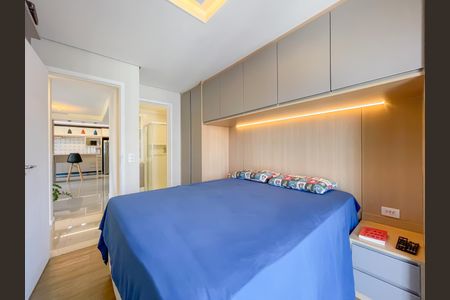 Apartamento à venda com 86m², 2 quartos e 2 vagas Apartamento à venda com 86m², 2 quartos e 2 vagasSuíte