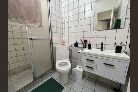 Apartamento à venda com 54m², 2 quartos e 1 vaga Apartamento à venda com 54m², 2 quartos e 1 vagaBanheiro