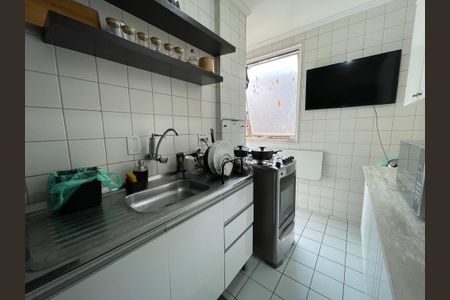 Apartamento à venda com 54m², 2 quartos e 1 vaga Apartamento à venda com 54m², 2 quartos e 1 vagaCozinha