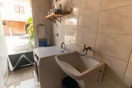 Casa à venda com 360m², 3 quartos e 2 vagas Casa à venda com 360m², 3 quartos e 2 vagasÁrea de Serviço