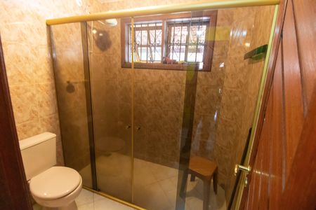 Casa à venda com 360m², 3 quartos e 2 vagas Casa à venda com 360m², 3 quartos e 2 vagasBanheiro Social