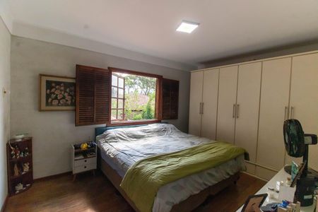 Casa à venda com 360m², 3 quartos e 2 vagas Casa à venda com 360m², 3 quartos e 2 vagasSuíte 1