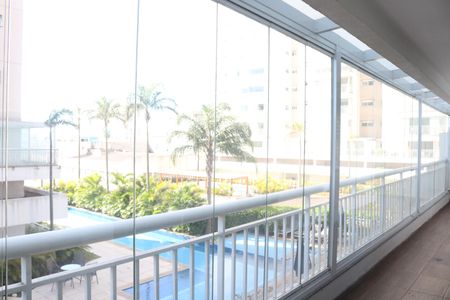 Apartamento para alugar com 93m², 2 quartos e 1 vagaVaranda