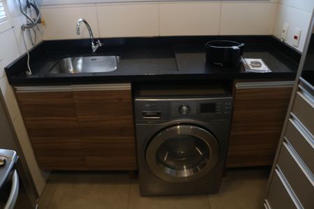Apartamento para alugar com 93m², 2 quartos e 1 vagaCozinha