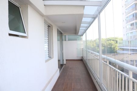 Apartamento para alugar com 93m², 2 quartos e 1 vagaVaranda